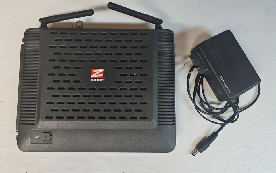 Zoom Model 5352 DOCSIS 3.0 Cable Modem / Router w/ Wireless N Series - Image 1 of 4