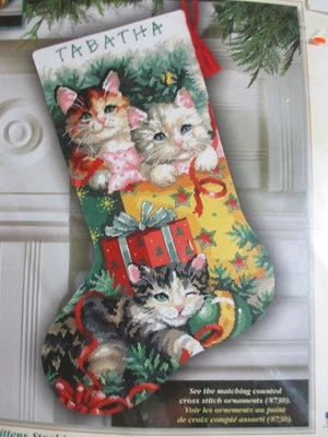 Dimensions Needlepoint Kit Christmas Kittens Stocking 2006 RARE #9137 - Image 1 of 3