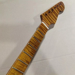 Zum Selbermachen 21 Bund Tiger Flamme gerösteter Ahorn E-Gitarrenhals passt für Fender Strat - Bild 1 von 5