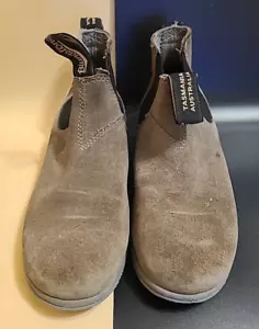 Blundstone Chelsea Boots AUS 3.5 Womens US SZ 6.5 Gray Light Brown Suede Leather - Picture 1 of 19