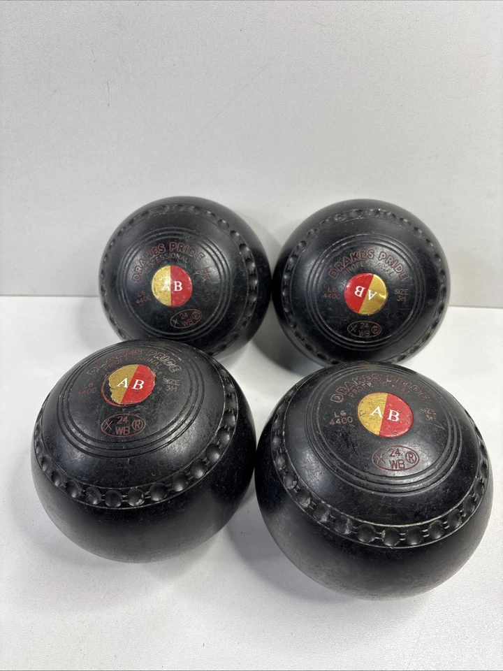 Drakes Pride Professional Black Lawn Bowls Size 3H L6 4400 - image 1 of 3