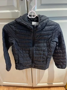 GAP Kids PrimaLoft Black Lightweight Puffer Jacket Size Small Water Resistant - Picture 1 of 3