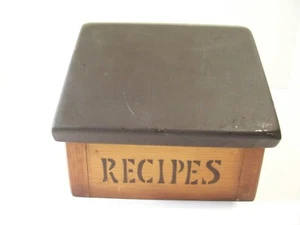 Vintage Recipe Card  File Box 70s Hinged Lid Country Farmhouse - Picture 1 of 5