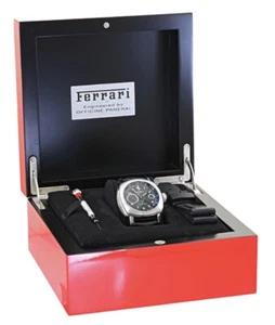 Panerai Ferrari Granturismo GMT 45mm FER003 - Bild 1 von 4