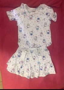 Hello kitty skirt set - Picture 1 of 1