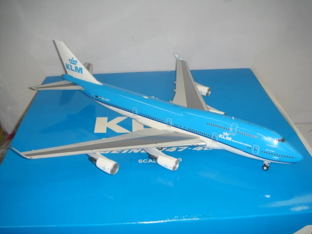 JC Wings 200 KLM Royal Dutch Airlines B747-400C "2015s color - Tokyo" New color - Image 1 of 1