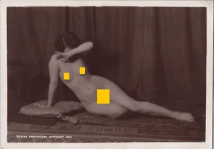 Antique Risque Nude Photo Woman Covering Eyes Pose Artistic 1925 - 5x7 - Picture 1 of 4