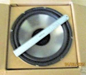 "Subaltavoz MCM 55-2982 12"" 350 vatios, bobina de voz de 2,5", 8 ohmios, imán de 67 oz" - Imagen 1 de 3