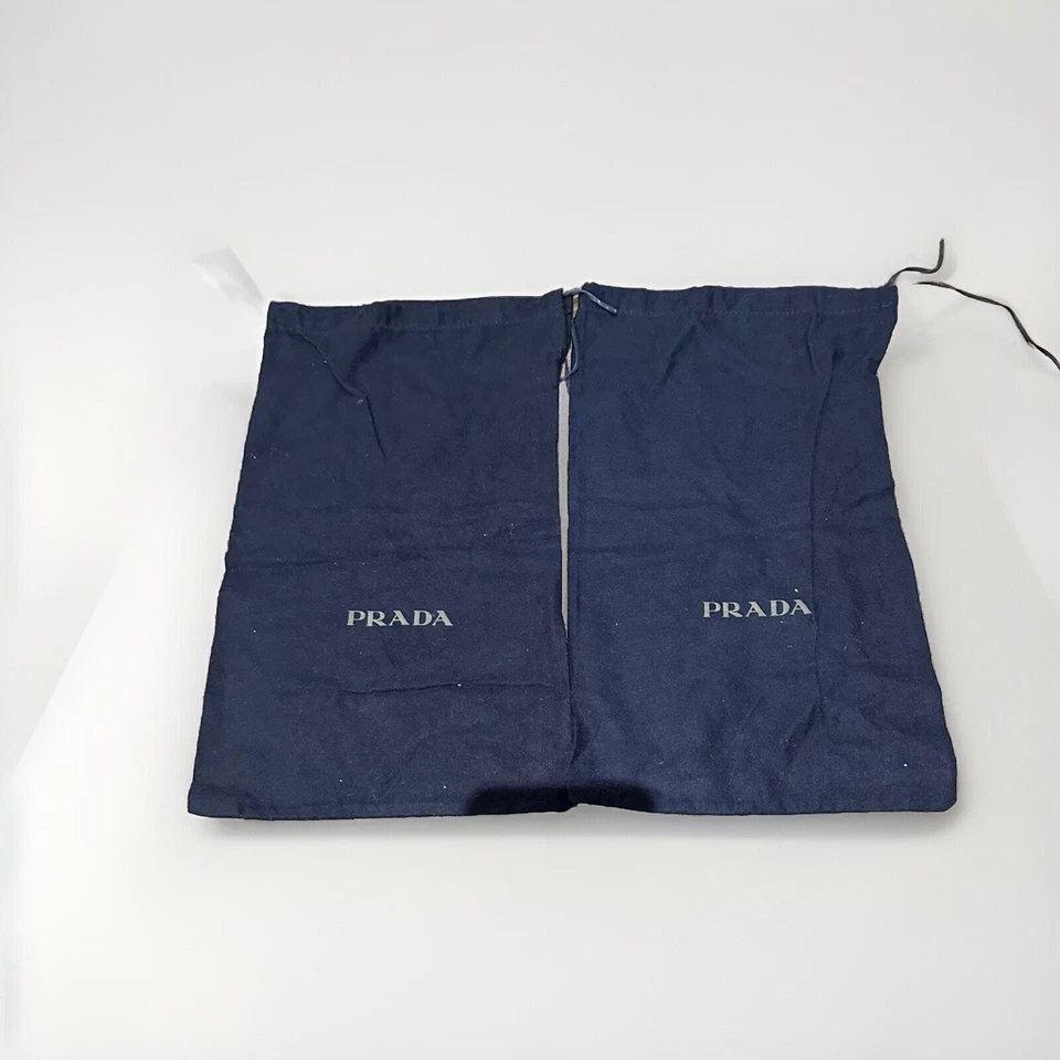 Juego de 2 bolsas de polvo vacías Prada Foto 1 de 1