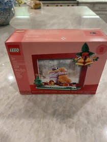 LEGO 40702 Christmas Picture Frame Limited Edition Set NEW SEALED LE GWP