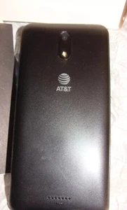 EMBLEM U202AA SCHWARZ BATTERIEFACHDECKEL TOP ZUSTAND - Bild 1 von 1