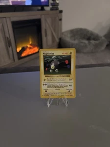 Magnemite 053/102 Base Set (Shadowless) Regular - Picture 1 of 2