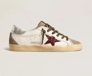 Golden Goose Super-Star con stella glitter bordeaux e linguetta tacco argento - Foto 1 di 13