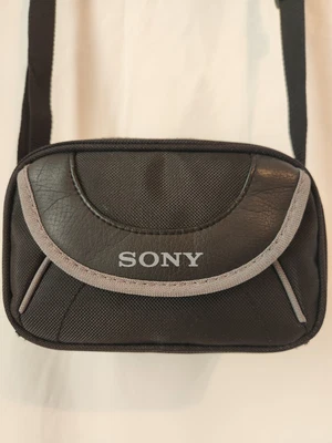 Sony LCS-X10 Camera/Camcorder Case Bag Black With Shoulder Strap - Image 1 of 4