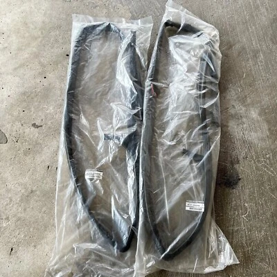 97-04 para Nissan Navara D22 Frontier puerta cristal canal goma sello OEM Foto 1 de 4