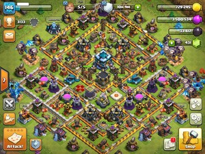 TH13 Strong Base 36 35 11 7 Heroes, White Orange Walls, Great Troops 