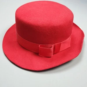 Gorra roja con etiquetas Vivienne Westwood Worlds End John Bull - Imagen 1 de 10