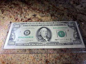 1990 ~ US One Hundred Dollar Bill $100 Error Cut - Picture 1 of 2