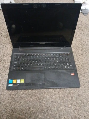 Portátil Lenovo G50-45 con cámara web AMD 6 procesamiento sonido digital Dolby Foto 1 de 4