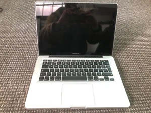 Apple MacBook Pro 13” Mid 2009 - Minimal specs - Stopped working - Picture 1 of 9