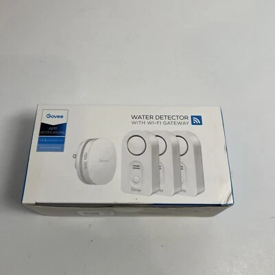 Govee Water Detector 3 Pack with RF Wi-Fi Gateway B5040101 / H5054 + H5040 - Image 1 of 2