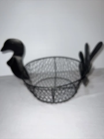 Turkey Basket Black Metal Thanksgiving 14β Woven Wire οΏΌEUC Cover