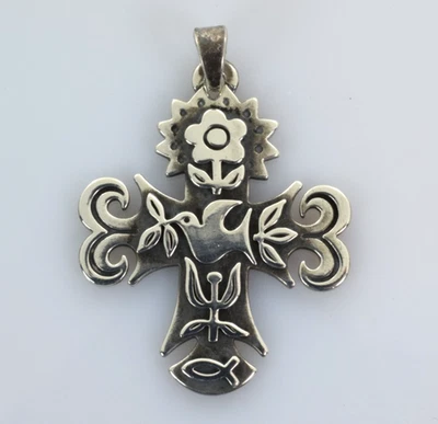 James Avery La Pimavera 1.25" Charm / Pendant in Sterling Silver - Image 1 of 3