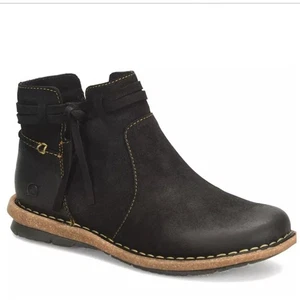 Born Size 7.5 Black Distressed Suede Leather Ankle Boots Booties Wynter Tarklin - Picture 1 of 21