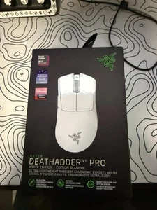 Razer DeathAdder V3 Pro Wireless Gaming Mouse - White - Photo 1/3