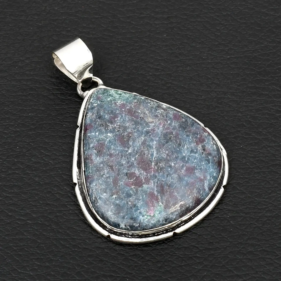 Joyería colgante étnica hecha a mano de piedras preciosas de zoisita de rubí para mujer 2,08" AP-18521 Foto 1 de 1