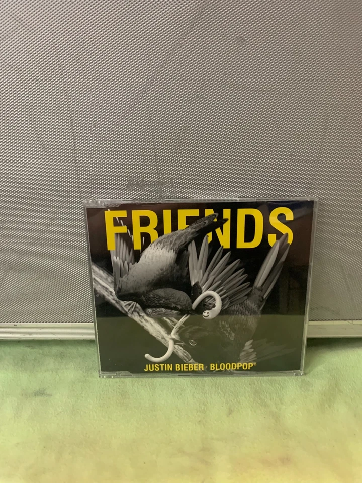 Friends (2-Track) von Justin BieberBloodpop | CD - Bild 1 von 1