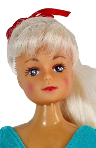 Betty Teen Fashion Doll Tong Barbie Clone Blonde Hair Blue Swimsuit 1970s - Picture 1 of 11