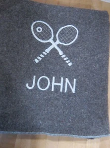 Hochwertige Wollmischung grau & silber 56" x 40" Decke - "Tennisschläger - JOHN" - NEU - Bild 1 von 6