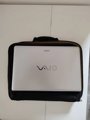 Notebook pc computer portatile Sony vaio  - Immagine 1 di 2