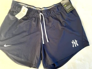 NY YANKEES NIKE SHORTS WOMENS XL DRI FIT STANDARD FIT BLUE MLB BASEBALL - Picture 1 of 8