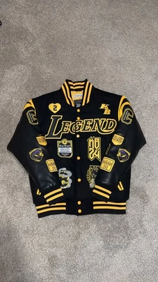 Chaqueta Letterman Kobe Byrant leyenda negra. Excelente estado, usado una vez comprado 2022 Foto 1 de 4