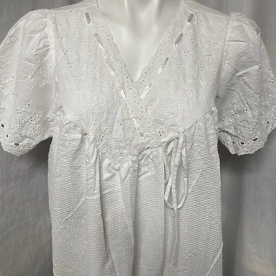 Go Softly Woman’s Long Robe Coverup Nightgown Waffle Mock Wrap Pockets White Med - Image 1 of 4