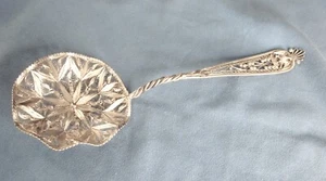 Vintage Silver Filigree 10" Fancy Server 68 g. Monogram Disc on Back Front Eagle - Picture 1 of 5