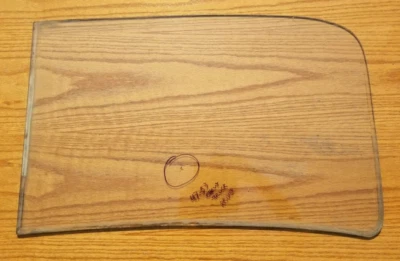 Parabrisas de vidrio camioneta Chevrolet Chevy 47 48 49 50 51 52 53 1947 1953 Foto 1 de 4