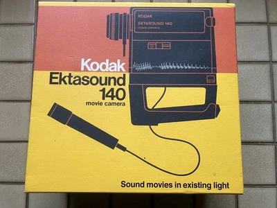 Cámara de cine Kodak vintage Ektasound 140 Super 8 + manual, micrófono, caja, etc. Foto 1 de 4