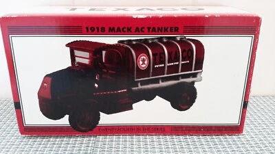Camión cisterna Texaco # 24 1918 MACK AC fundido a presión especial rojo IOB Foto 1 de 4