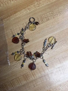 Lucky Leaf Charm Braclet - Picture 1 of 3