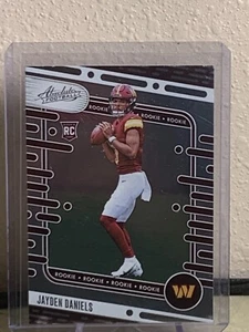 2024 Panini Absolute - Rookies Jayden Daniels #102 (MEM, RC) - Picture 1 of 2