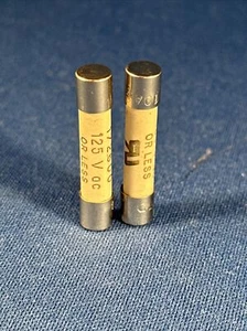 (2) Marke SCHURTER Miniatursicherung, 6,3x32mm, Zeitverzögerung T, UL, NNO, 150 VAC - Bild 1 von 1
