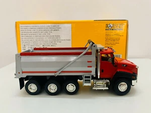 Norscot Caterpillar Cat CT660 Dump Truck 1:50 Scale DieCast Model 55502 New Toys - Picture 1 of 8