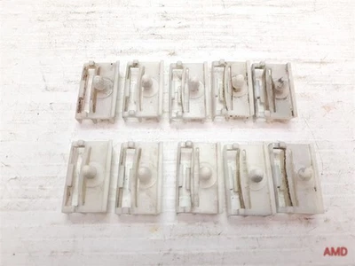 2005 BMW 330xi 330i 325i 325xi E46 Skirt / Rocker Panel Clip Set 10pc 8184574 - Image 1 of 4