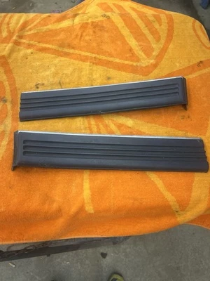 Lincoln Mark VII 1984-1992 LH y RH cuarto delantero panel molduras OEM 85 86 87 88 Foto 1 de 4