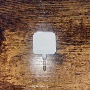 Square Reader for Mag Stripe with headset jack Credit Card Payment Unused - Picture 1 of 2