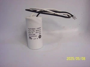 GE CBB60 Laufkondensator 12 uF MFD 300 VAC 12MFD 50/60Hz EN61048/61049 - Bild 1 von 2