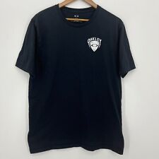 Preços baixos em Camisetas Oakley Preto para Homens